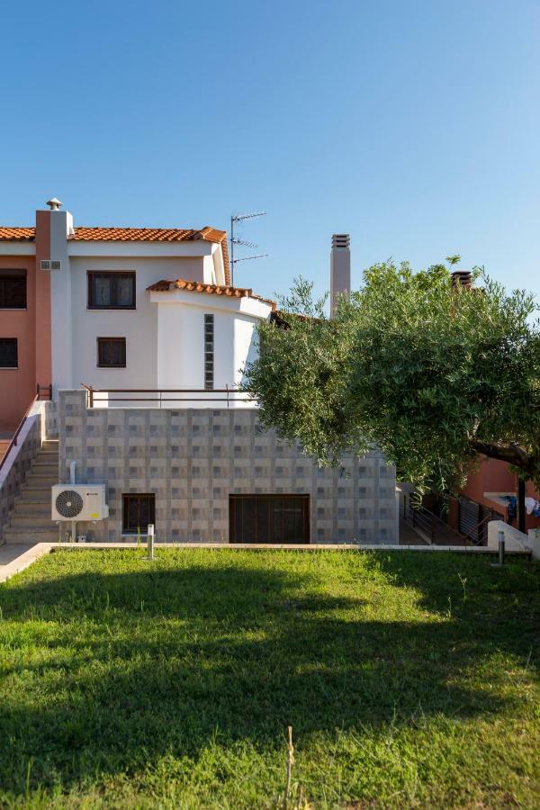 Villa Kristin 2 - 2Min Walk To Great Sandy, Shallow Beach Никити Екстериор снимка