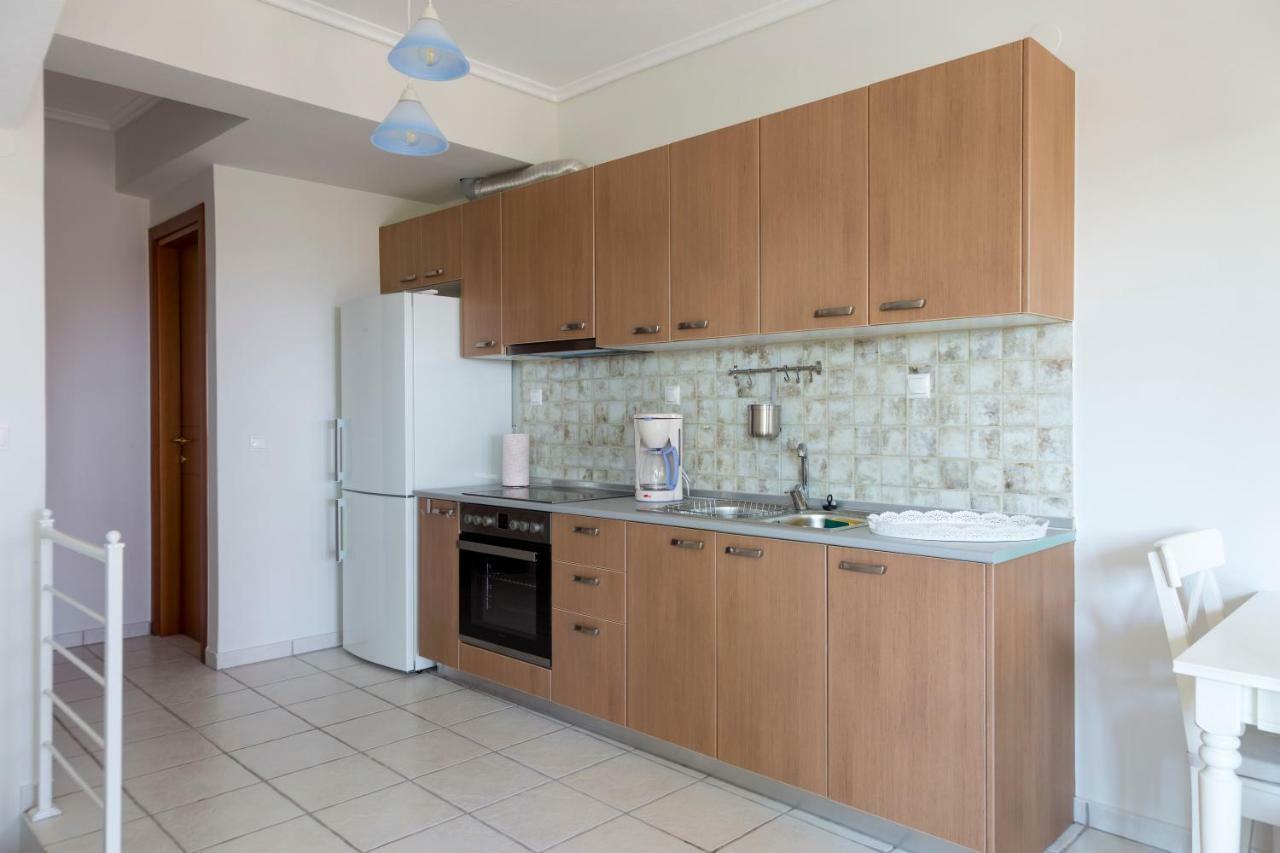 Villa Kristin 2 - 2Min Walk To Great Sandy, Shallow Beach Никити Екстериор снимка