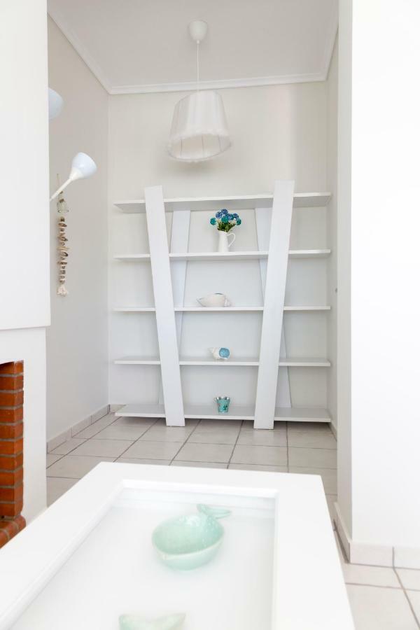 Villa Kristin 2 - 2Min Walk To Great Sandy, Shallow Beach Никити Екстериор снимка